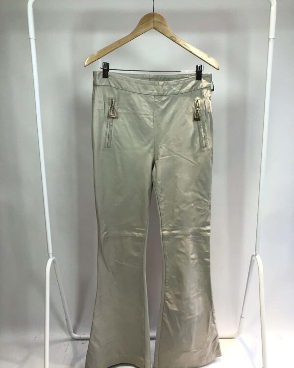 Calça flare gelo couro ANIMALE - 42 - VENDIDO SISTEMA OTO