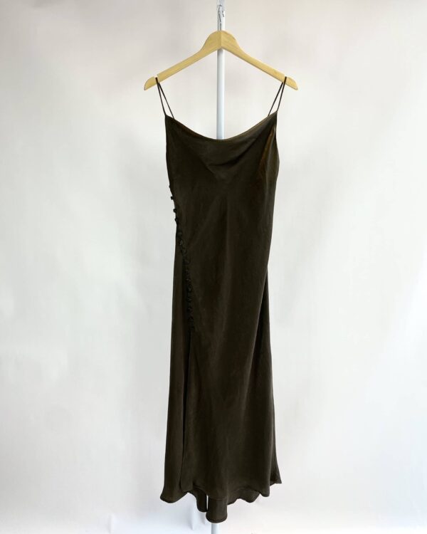 Vestido verde musgo acetinado ZARA - M - VENDIDO SISTEMA OTO