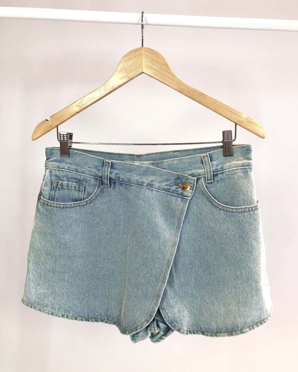 Short e saia jeans CAROL BASSI - 42 *coleção atual* - VENDIDO SISTEMA OTO