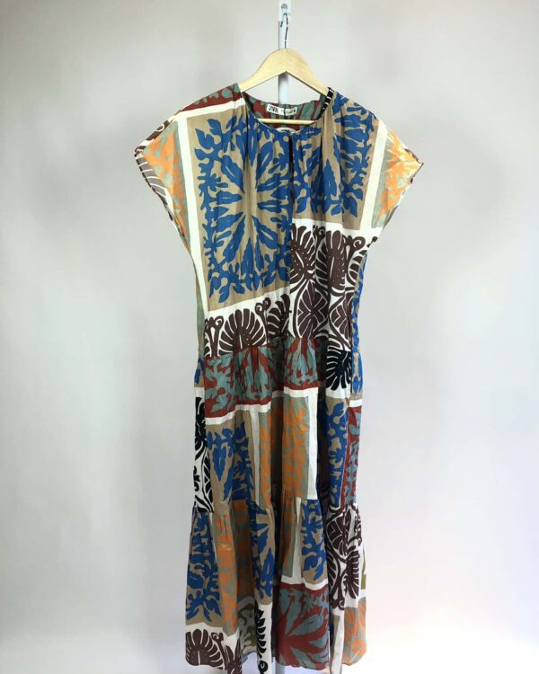 Vestido longo colorido ZARA - M VENDIDO SISTEMA OTO
