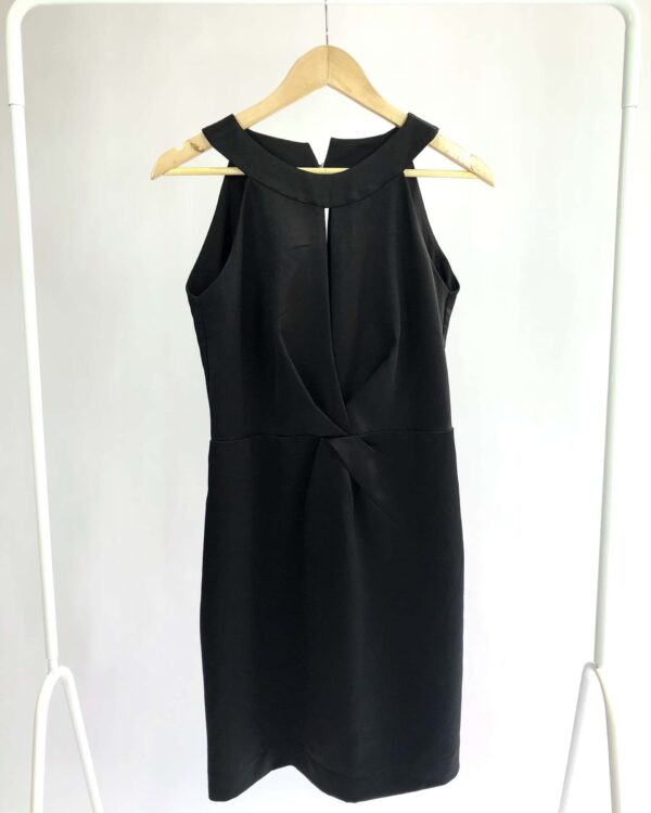 Vestido midi preta CAVENDISH - 38 - VENDIDO SISTEMA OTO