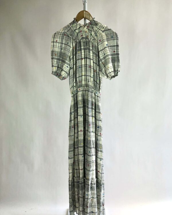 Vestido longo com listras e bordado de estrelas JULIA GOLLDENZAN - 36 VENDIDO SISTEMA OTTO