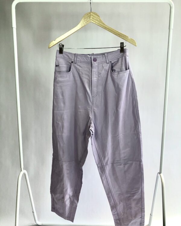 Calça couro lilás ANIMALE - 40 - VENDIDO SISTEMA OTO