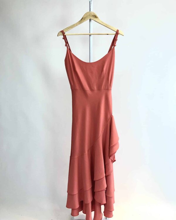Vestido midi salmão com babados TANDEN - 40 - VENDIDO SISTEMA OTTO