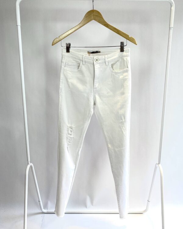 Calça skinny branca MARIA FILÓ - 40 *nunca usado* - VENDIDO SISTEMA OTO