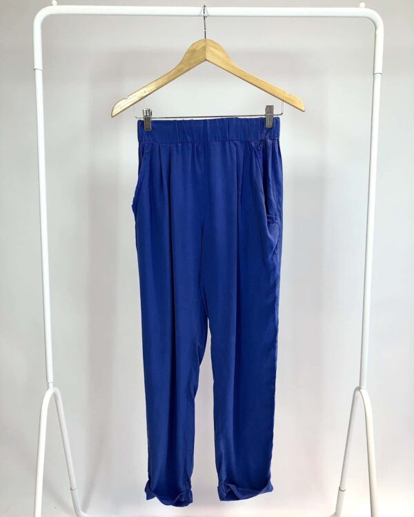 Calça de seda azul ATEEN - 38 - VENDIDO SISTEMA OTO