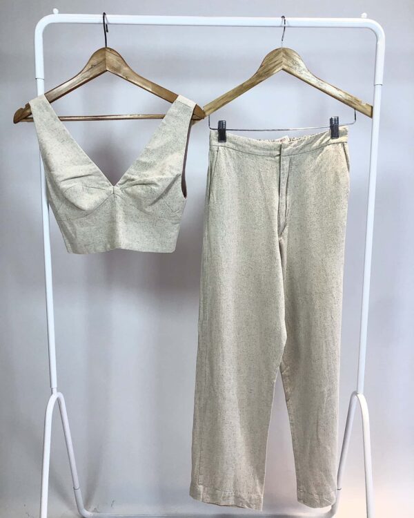 Conjunto viscolinho calça e cropped OH BOY - P VENDIDO SISTEMA OTTO