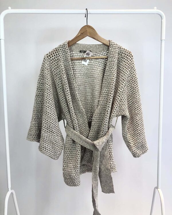 Cardigan crochê cinza BOBÔ - UN - VENDIDO SISTEMA OTO