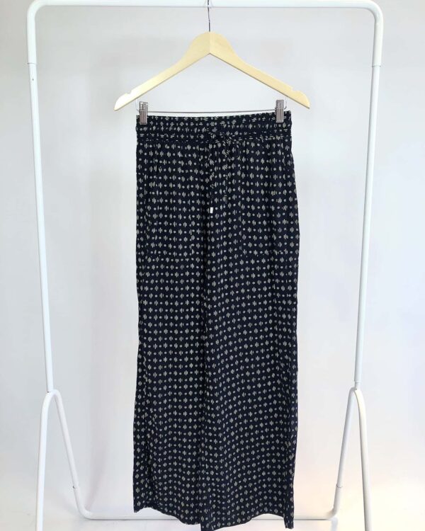 Calça preta com estampa ANIMALE - P - VENDIDO SISTEMA OTO