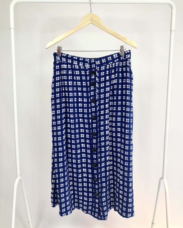 Saia seda midi estampa xadrez azul e branco A.BRAND - 42 - VENDIDO SIST OTO