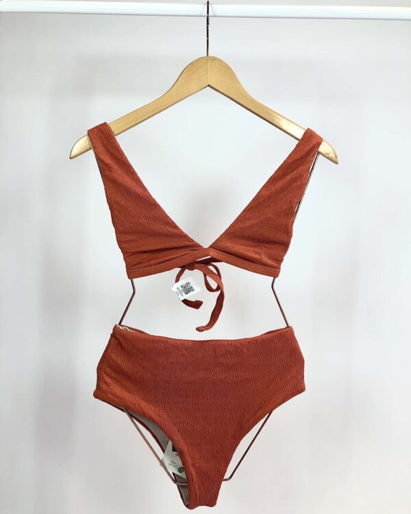 Conjunto de biquini laranja hotpant HAI - M