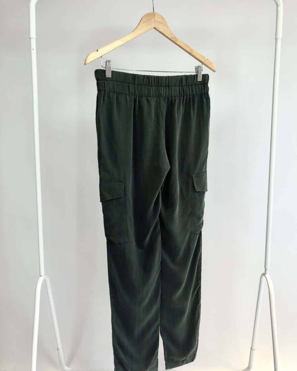 Calça verde musgo elástico na cintura K&T -38 - VENDIDO SIST OTO