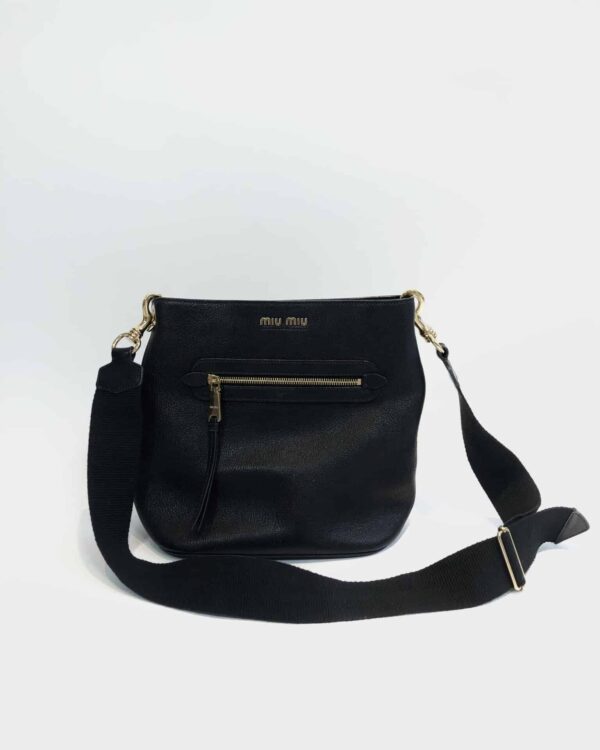 Bolsa preta MIU MIU - VENDIDO SISTEMA OTO