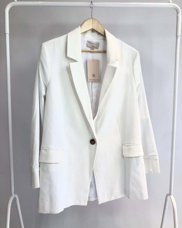 Blazer branco DANI BERNARDES - 42 *nunca usado* - VENDIDO SIST OTO