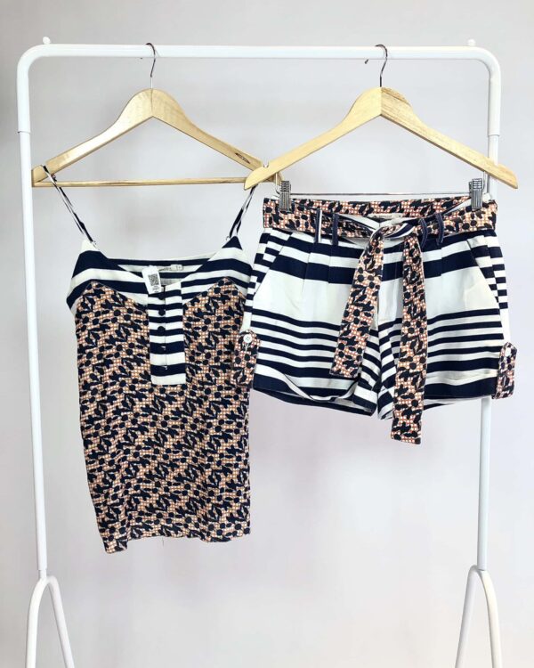 Conjunto short e blusa MARIA FILÓ - P - VENDIDO SISTEMA OTO