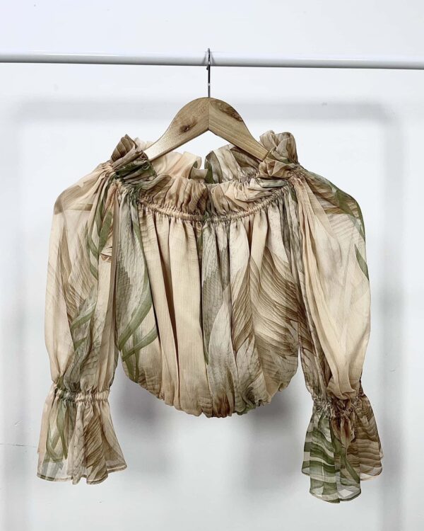 Blusa cropped estampada IORRANE - 36 VENDIDO SISTEMA OTO