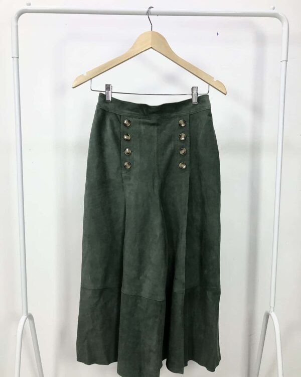 Calça pantacourt chamois verde NK - 36 - VENDIDO SISTEM OTO