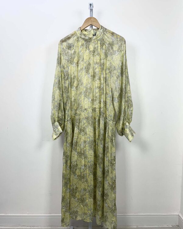 Vestido estampado manga ZARA - M - VENDIDO SISTEMA OTO