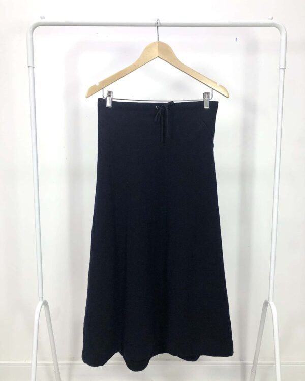 Saia lã midi preta UNIQLO - PP