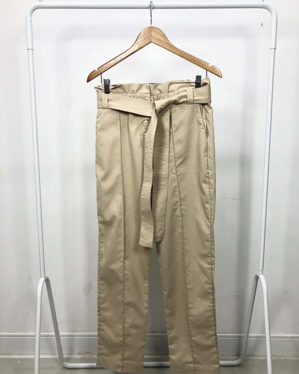 Calça bege clochard com faixa MARIA FILÓ - M *nunca usado* - VENDIDO SIST OTO