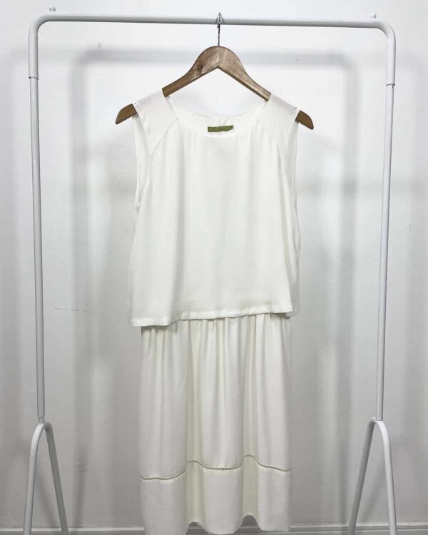 Vestido curto off white RICHARDS - 38 - VENDIDO SISTEMA OTO