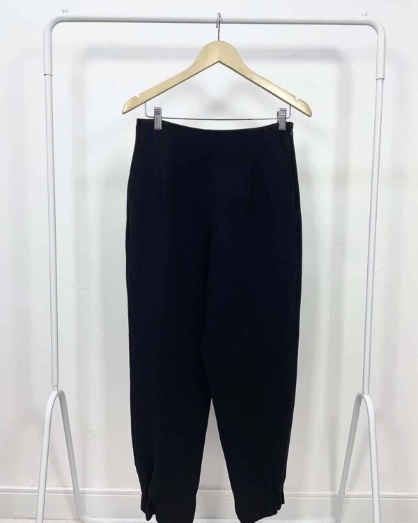 Calça preta cintura alta ABRAND - 40 - vendido sistema oto