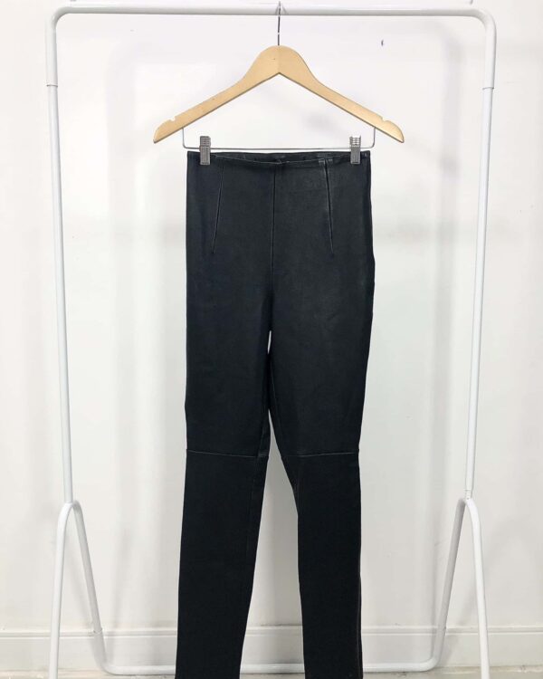 Calça couro preta NK - 36 - VENDIDO SISTEMA OTO