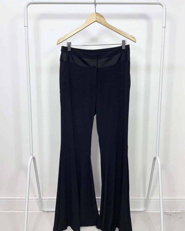 Calça flare preta ANIMALE - 40 - VENDIDO SISTEMA OTO