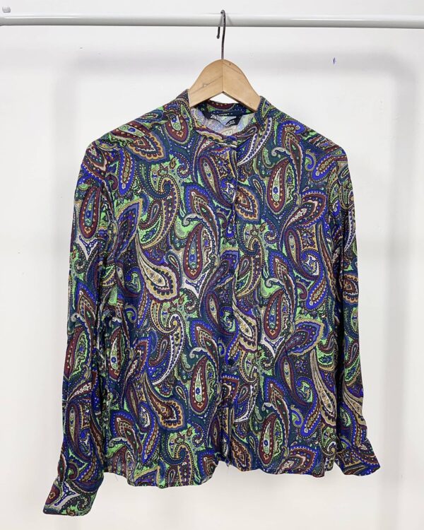 Camisa com estamp ZARA - PP - VENDIDO SISTEMA OTO