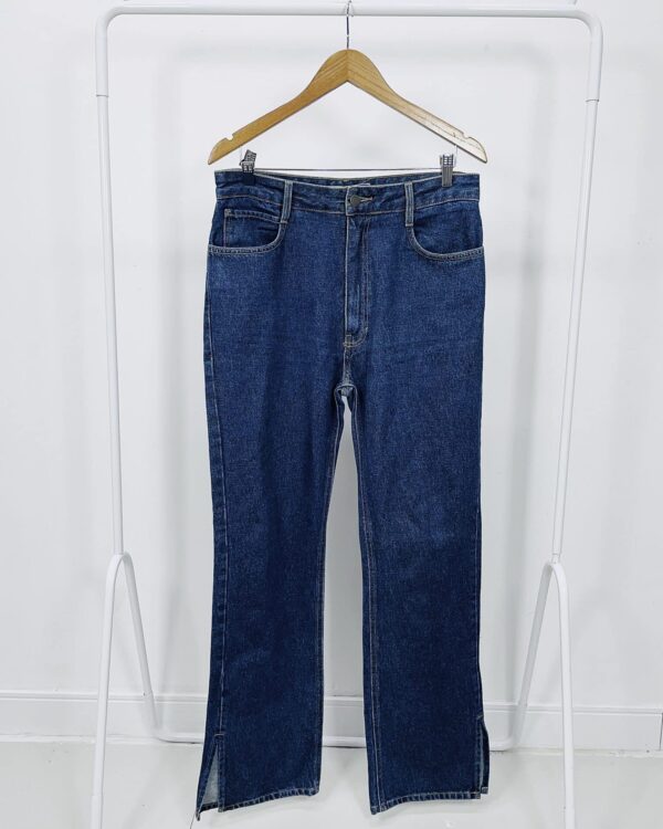 Calça jeans escuro NV - 42 - VENDIDO SISTEMA OTO