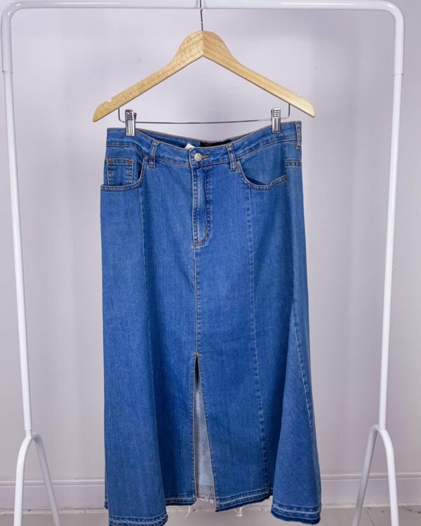 Saia jeans midi EVA - 42 - VENDIDO SISTEMA OTO