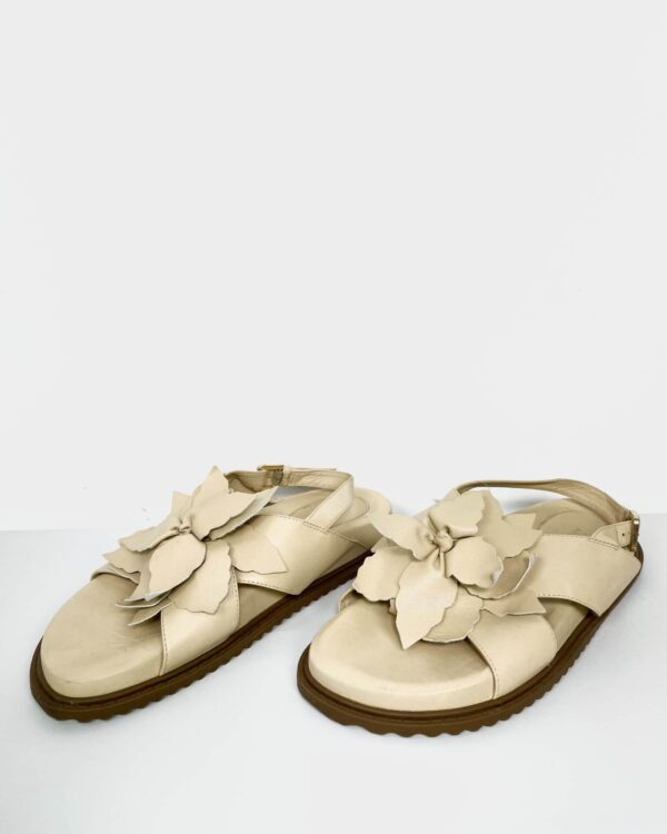 Papete bege flor AREZZO - 39 - VENDIDO SISTEMA OTO