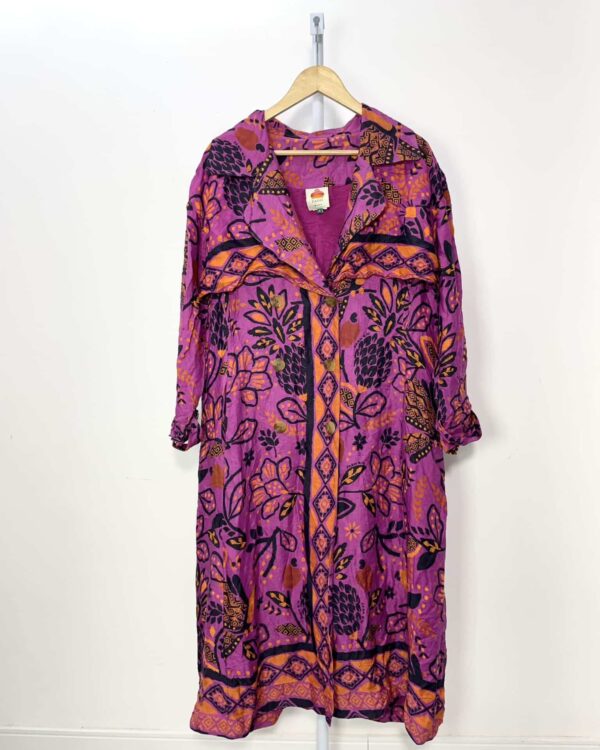 tranch coat roxa com estamp FARM GLOBAL - P - VENDIDO SISTEMA OTO