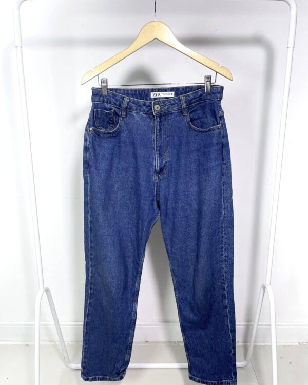 Calça jeans escura ZARA - 42 - VENDIDO SISTEMA OTO