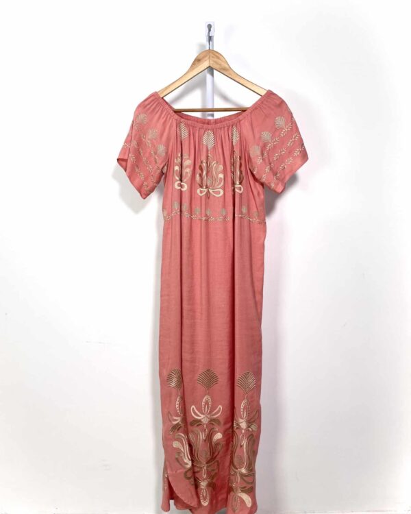 Vestido rosé com bordados dourados MARIA FILÓ - M