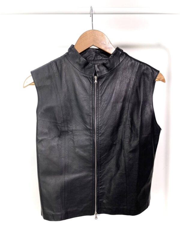 Blusa couro preta PERUZZI - 40 - VENDIDO SISTEMA OTO