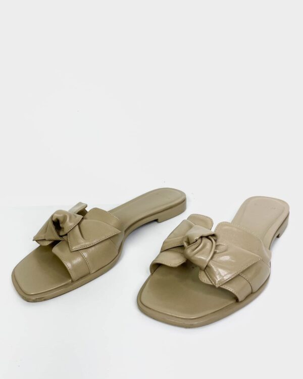 Rasteira bege com laço ALEXANDRE BIRMAN - 39