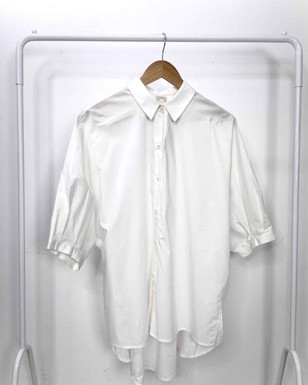 Camisa branca SOUQ - único *nunca usado* - VENDIDO SISTEMA OTO