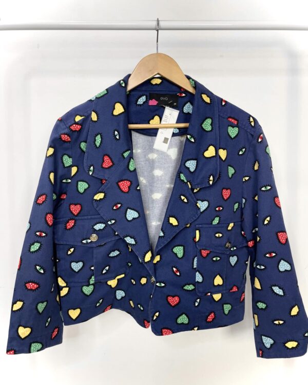 Jaqueta jeans azul com estampado EVA - 36