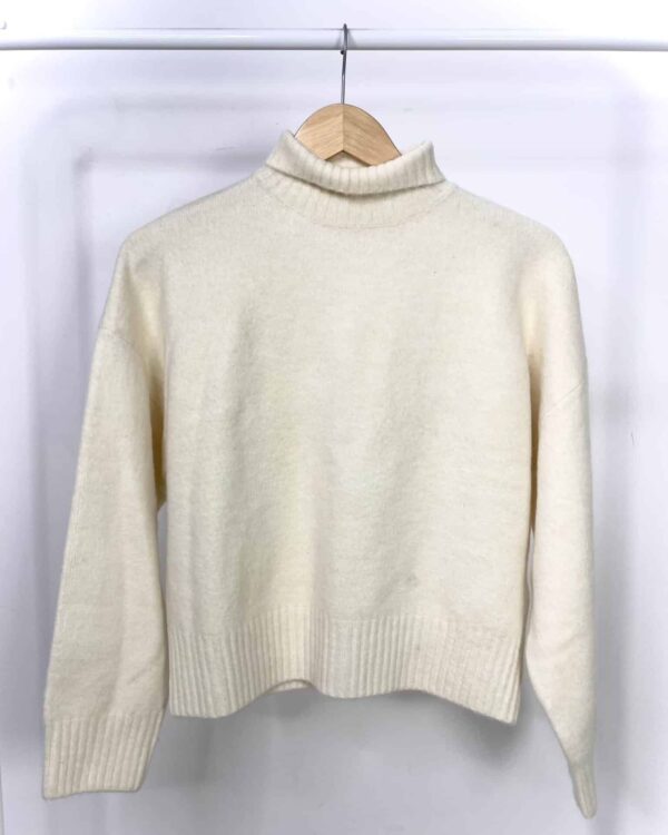 Blusa de tricot off white com gola ZARA - P *nunca usado* - VENDIDO SIST OTO