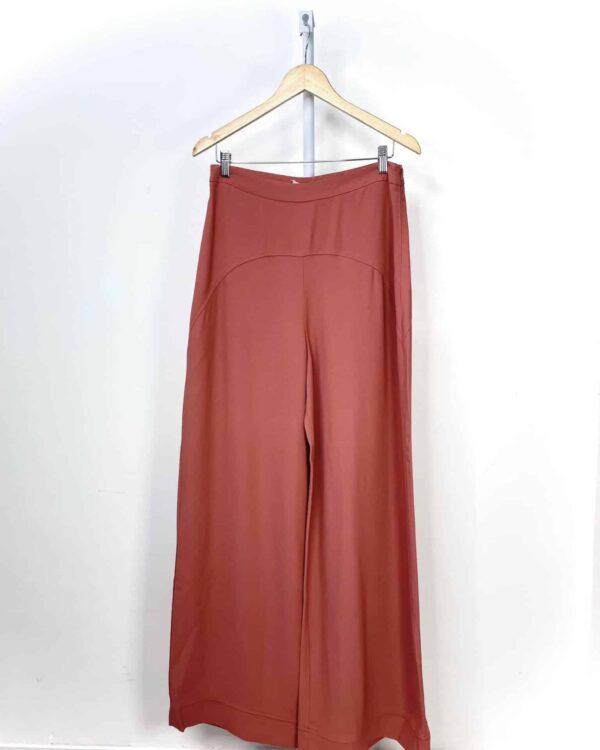 Calça terracota JU LENZ - G *nunca usado* - VENDIDO SISTEMA OTO