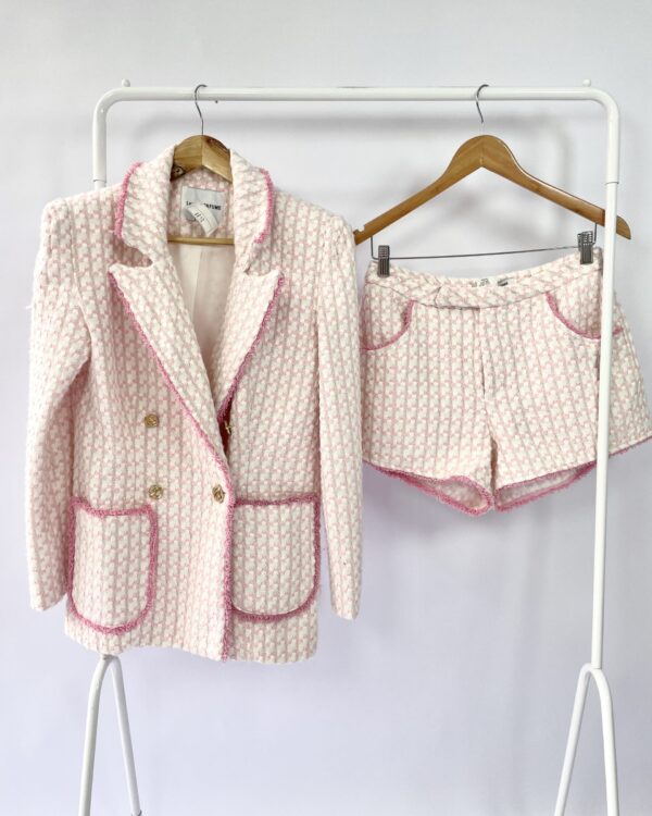 Conjunto tweed rosa e branco short e blazer LANÇA PERFUME - P