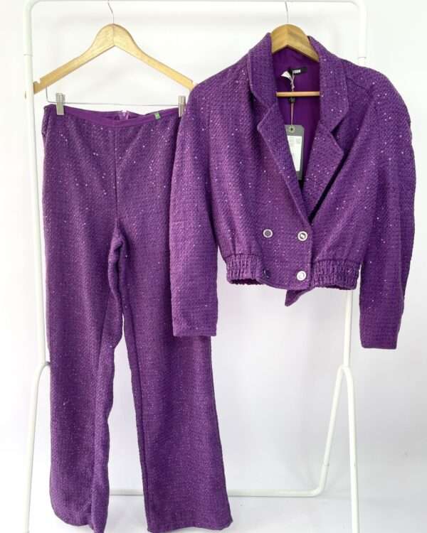 Conjunto roxo paetê jaqueta e calça FÓRUM - PP *nunca usado* *nunca usado* - VENDIDO SISTEMA OTO
