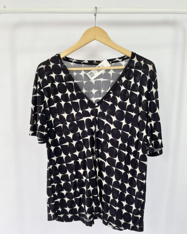 Blusa p&b estampada ANIMALE - GG-vendido sistema otto