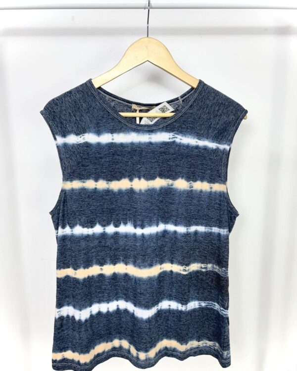 T shirt tie dye azul com listras RESORT - G *nunca usado* - VENDIDO SISTEMA OTO