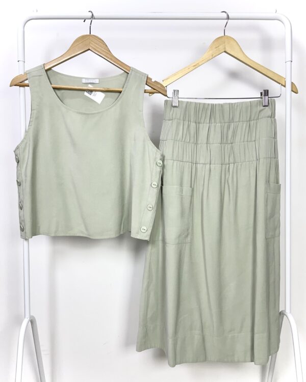 Conjunto verde blusa e saia CASA  ARPEX - M