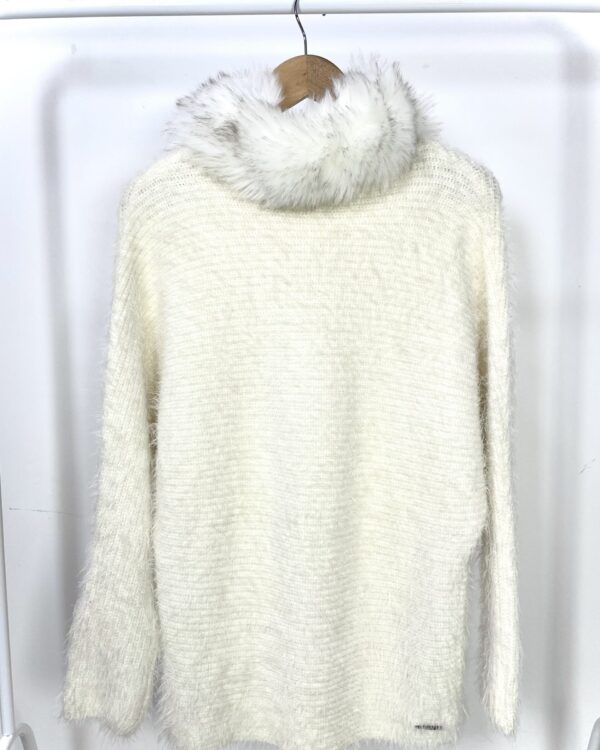 Blusa plush branca com gola removível ANSELMI - U - VENDIDO SIST OTO