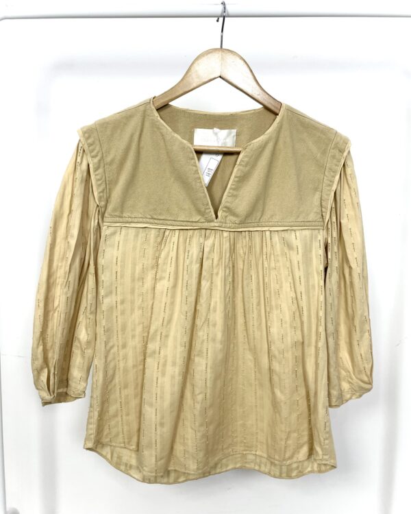 Blusa marrom com LILLY SARTI - 38 - VENDIDO SISTEMA OTO