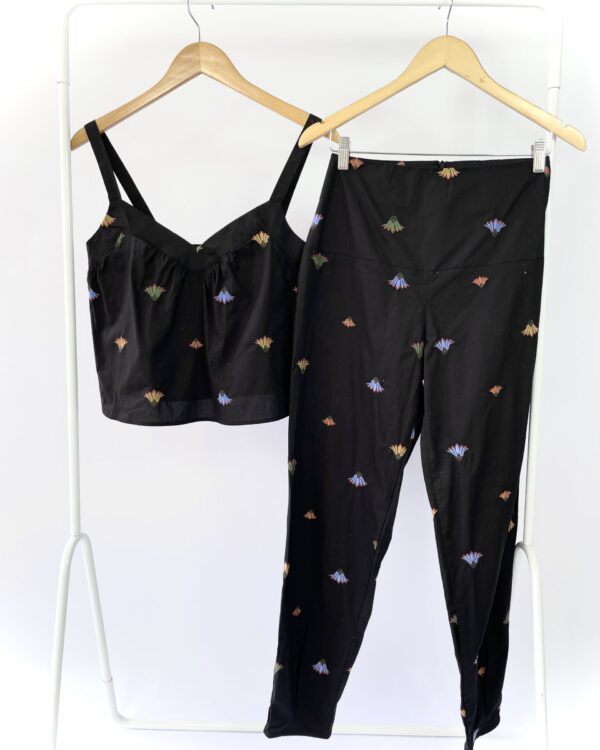 Conjunto preto com estampado MARIA FILÓ - PP *nunca usado* - VENDIDO SISTEMA OTO
