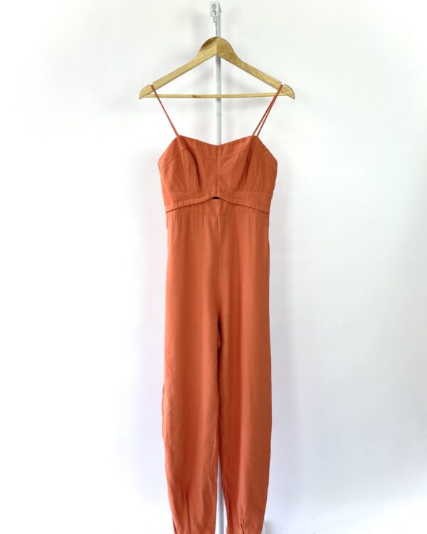 Macacão alça fina salmão MARIA FILÓ - P - VENDIDO SISTEMA OTTO